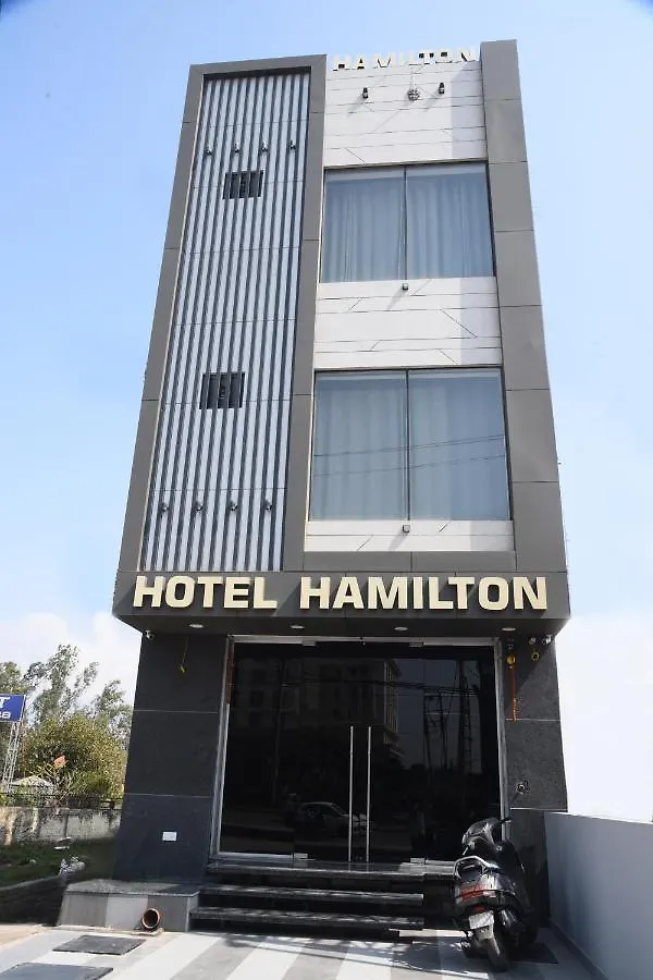 Hotel Hamilton Zirakpur India